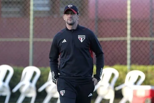 Belletti deixa comando do sub-20 do São Paulo para estudar; Talles Costa vai a campo