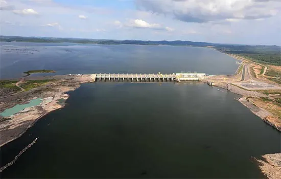 Belo Monte diz que atraso em linhas de transmissão pode inviabilizar hidrelétrica