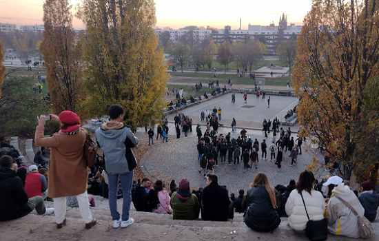 Mauerpark é opção alternativa de lazer em Berlim