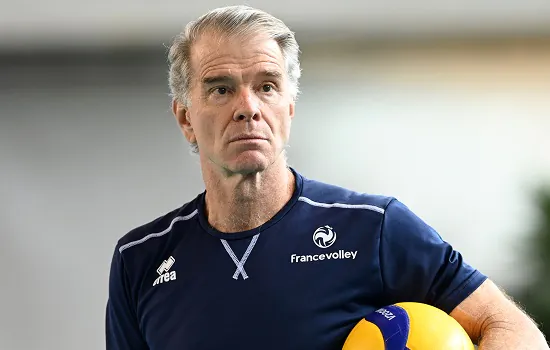 Bernardinho encerra breve passagem pela França para ficar perto da família