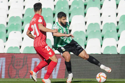 Betis elimina Sevilla em jogo de 2 dias após confusão e protesto na Copa do Rei