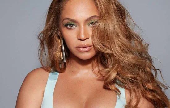 Beyoncé apaga foto de perfil das redes sociais e deixa fãs curiosos