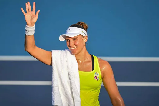 Semifinal entre Bia Haddad e Halep em Birmingham é adiada por causa da chuva