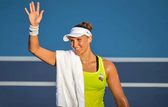 Semifinal entre Bia Haddad e Halep em Birmingham é adiada por causa da chuva