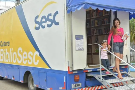 Estação Guilhermina-Esperança do Metrô recebe biblioteca móvel