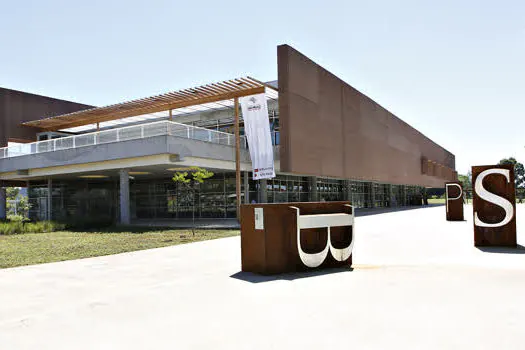 Bibliotecas de SP e Parque Villa-Lobos inovam com cadastro online e acervo digital