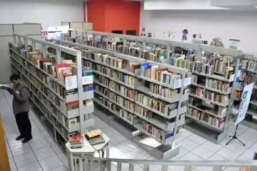 Bibliotecas escolares são escassas na maioria das escolas paulistas