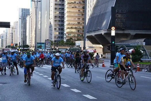 CET monitora o trânsito para passeio ciclístico entre as regiões da República e do Anhembi