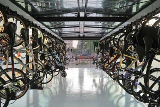 Ciclistas terão que fazer cadastro para deixar bikes em terminais de ônibus