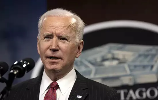 Biden anuncia fortalecimento da presença militar americana na Europa