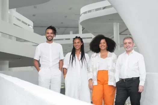 Bienal divulga lista com mais de 90% de artistas negros e não brancos