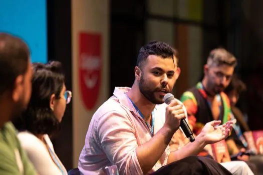 Bienal do Rio: literatura jovem adulta LGBTQIA+ brilha após censura