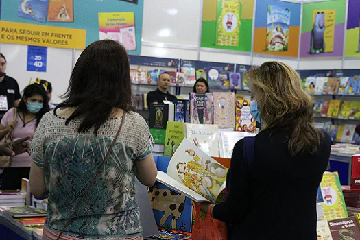 Bienal Internacional do Livro de SP recebe mais de 600 mil visitantes