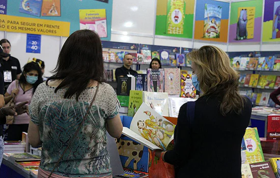 Bienal Internacional do Livro de SP recebe mais de 600 mil visitantes