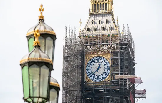 Big Ben terá fachada renovada para anunciar Ano Novo em Londres