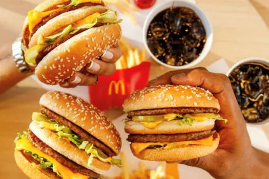 McDia Feliz: como a compra de um Big Mac pode impulsionar a Educação no Brasil