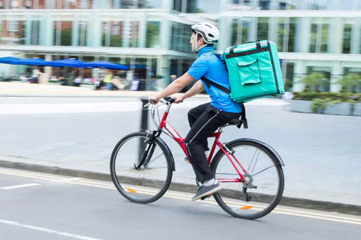 Bicicletas se tornaram alternativa para os serviços de delivery_x000D_