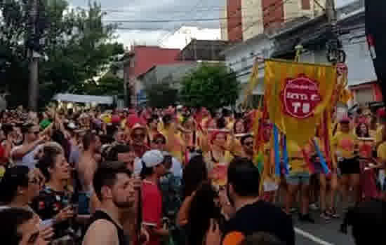 Blocos no Centro estreiam carnaval de rua em São Paulo