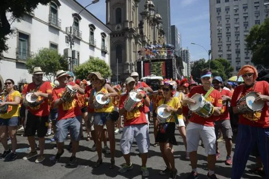 Monobloco fecha carnaval de rua carioca neste domingo (26)