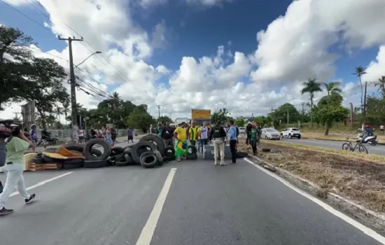 PRF ainda registra bloqueios de rodovias em ao menos sete estados