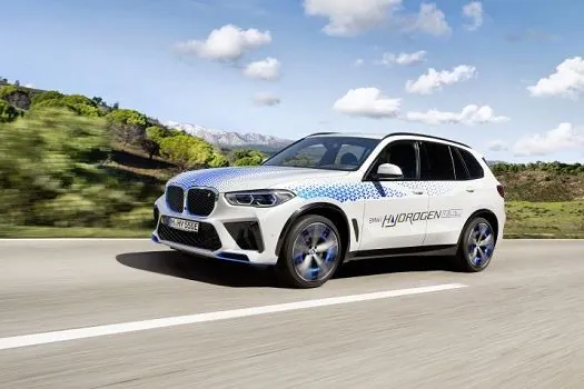 BMW iX5 a hidrogênio poderá ser testado pelo público no próximo IAA Mobility 2021