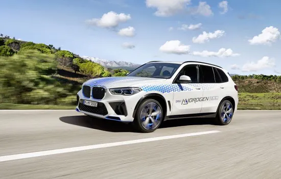 BMW iX5 a hidrogênio poderá ser testado pelo público no próximo IAA Mobility 2021