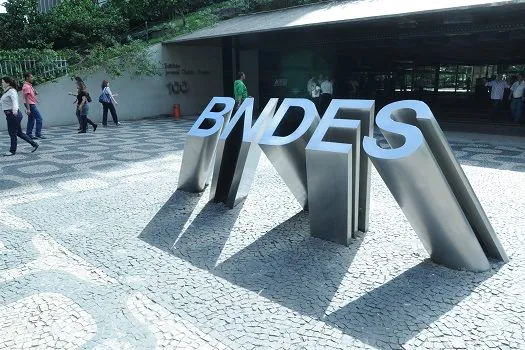 BNDES deve devolver R$ 90 bi à União este ano