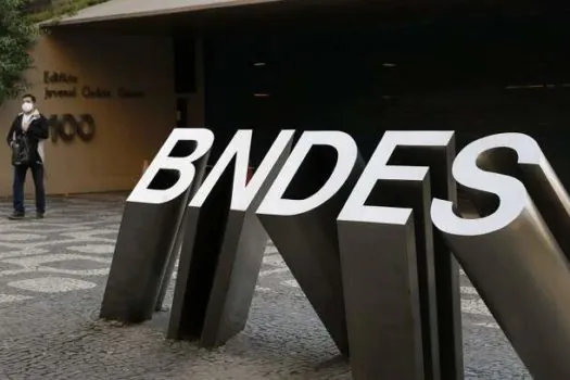 Crédito do BNDES para indústria supera agronegócio