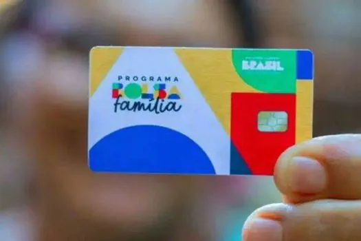 Caixa paga hoje (20) Bolsa Família a beneficiários com NIS de final 3