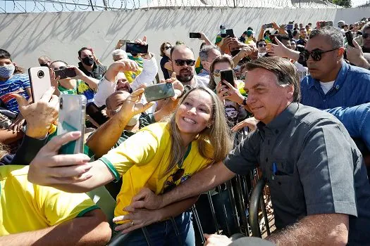 ‘Se quer paz, se prepare para a guerra’, diz Bolsonaro em evento militar no Rio