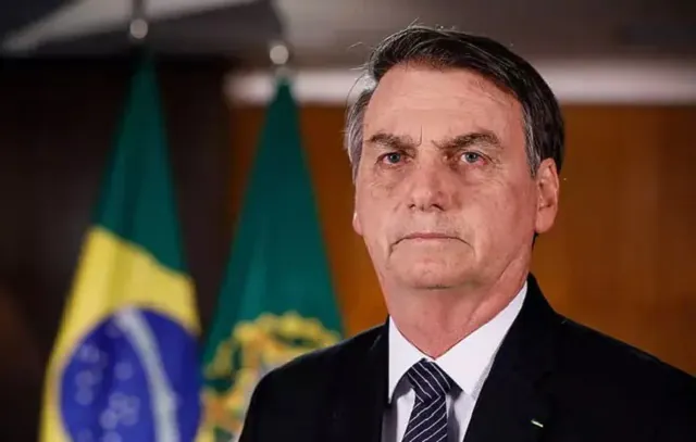 Bolsonaro alegou não ter poder sobre orçamento secreto antes de o bloquear