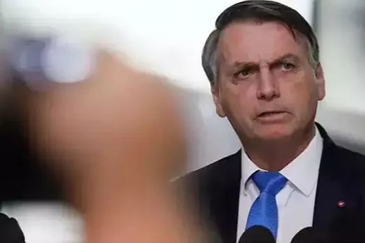 Bolsonaro ironiza acidente em obra do metrô em SP: “Transposição do Tietê”