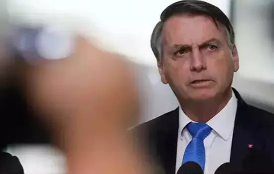 Bolsonaro ironiza acidente em obra do metrô em SP: “Transposição do Tietê”