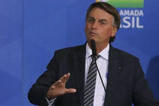 Bolsonaro recebe balanço de plano para acolher juízas do Afeganistão