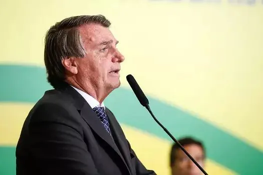 Bolsonaro diz que pode buscar ‘alternativa’ com outros países para fim da guerra