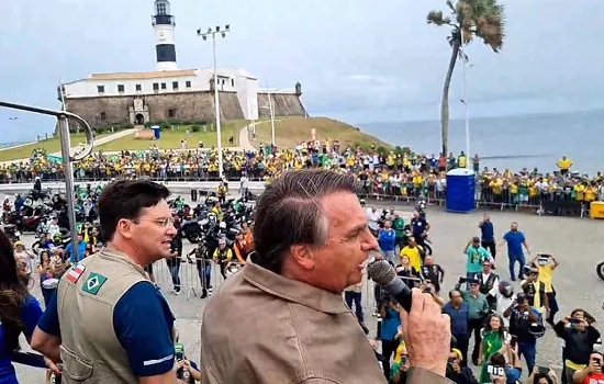 Bolsonaro repete que é ‘inadmissível’ governadores serem contra reduzir ICMS