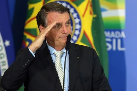 Bolsonaro: renda como ex-presidente deve superar R$ 75 mil com nova aposentadoria