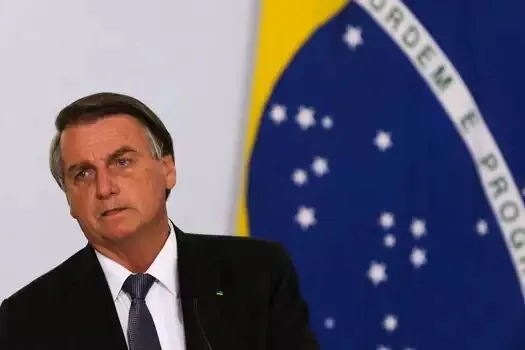 Bolsonaro vai à Flórida, reduto de brasileiros, depois de cúpula na Califórnia