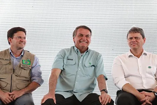 Bolsonaro: 7/9 será ‘ultimato para duas pessoas que precisam entender seu lugar’