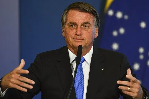 Bolsonaro veta Política Nacional Aldir Blanc de Fomento à Cultura