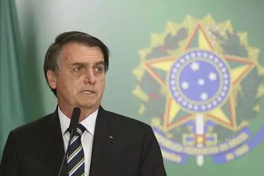 Para atrair Bolsonaro, PTB anuncia expulsão de membros do partido