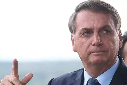 Bolsonaro ataca China e Moro e diz que gostaria de interferir no Enem