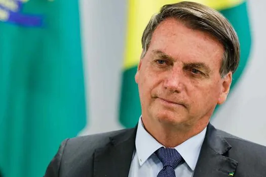 PGR pede arquivamento de investigação contra Bolsonaro e aliados na pandemia