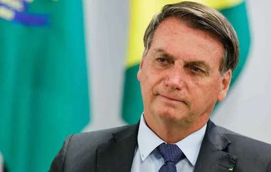 PGR pede arquivamento de investigação contra Bolsonaro e aliados na pandemia