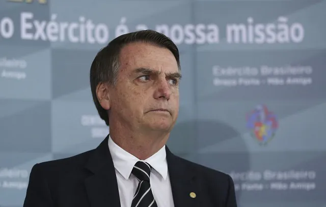 Bolsonaro divulga vídeo que questiona vitória de Lula