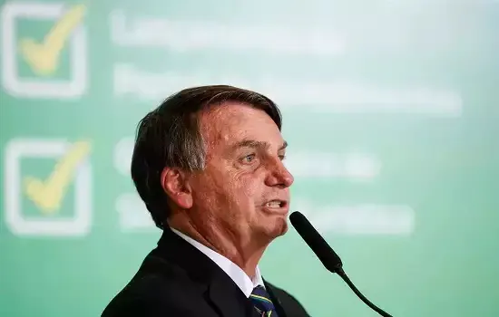 Bolsonaro diz que entregará Brasil melhor “bem lá na frente”