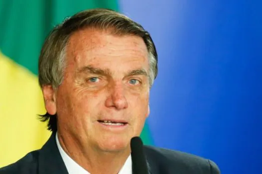 Bolsonaro chega em encontro com empresários em SP