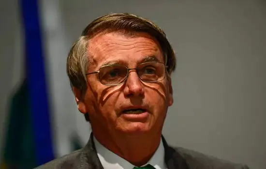 Bolsonaro vai a posto médico do Planalto; governo não informa motivo