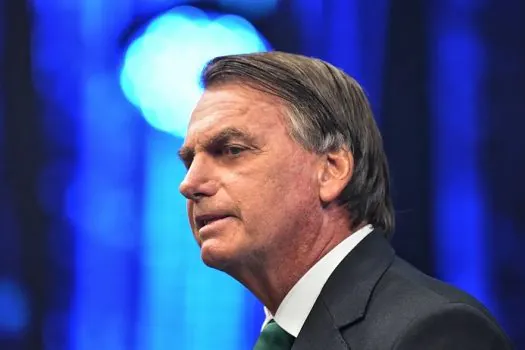 Bolsonaro sobre carta de Lula a evangélicos: ‘Quem assinou? tem igrejas?’