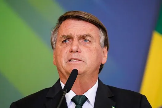 Bolsonaro diz que fará, com governo de Minas Gerais, metrô de BH